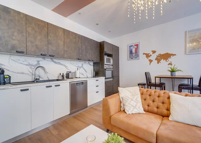 Le Clos Des Menuts - Appt, Quartier St-catherine Apartamento *