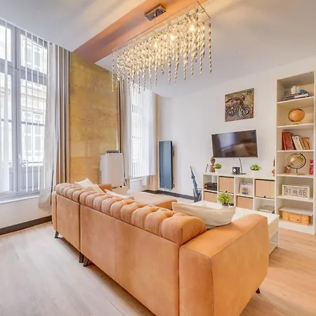 Le Clos Des Menuts - Appt, Quartier St-catherine Apartament *